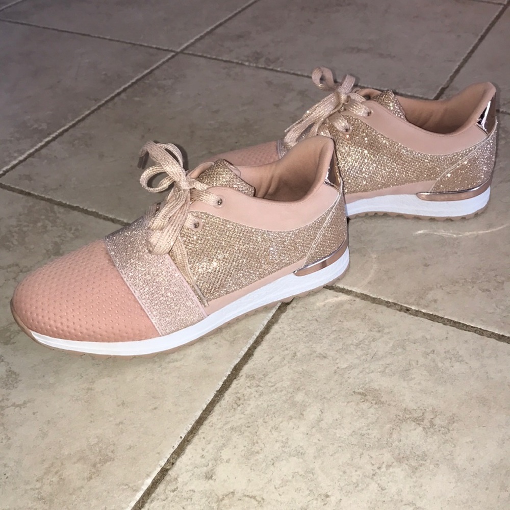 Qupid Pink Sparkly Tennis Shoe